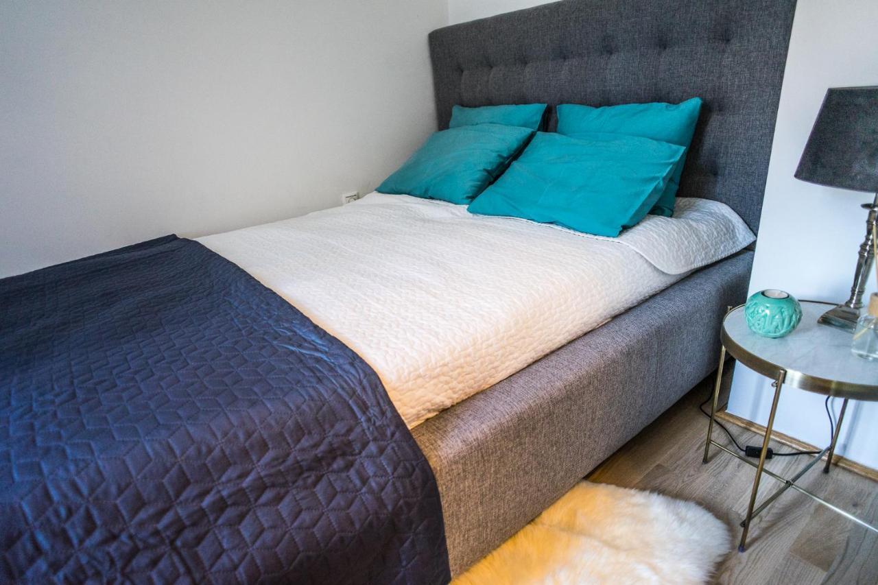 Ybl Apartment City Center Székesfehérvár Buitenkant foto