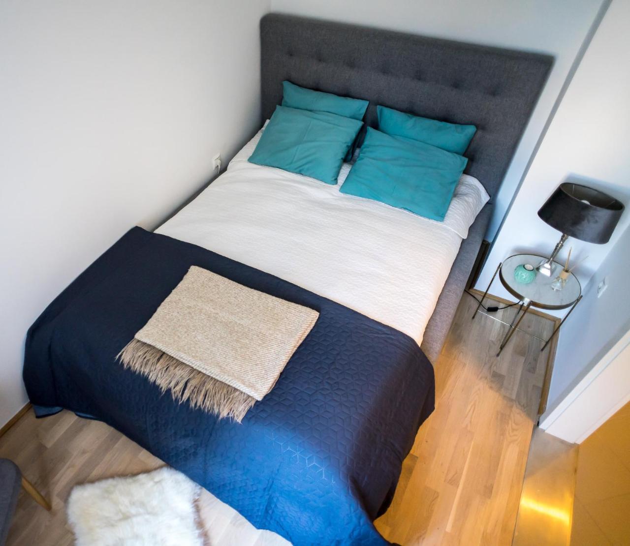 Ybl Apartment City Center Székesfehérvár Buitenkant foto