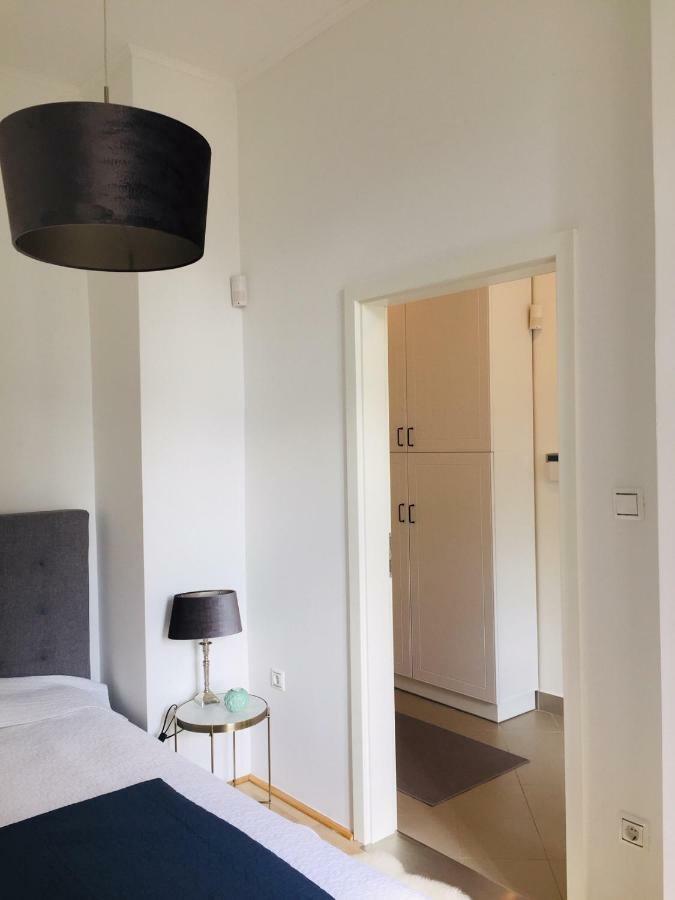 Ybl Apartment City Center Székesfehérvár Buitenkant foto